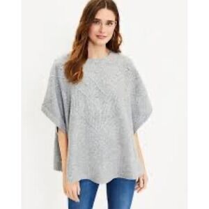 LOFT Grey Knit Poncho‎ Sweater Women's M/L Textured Geometric Design